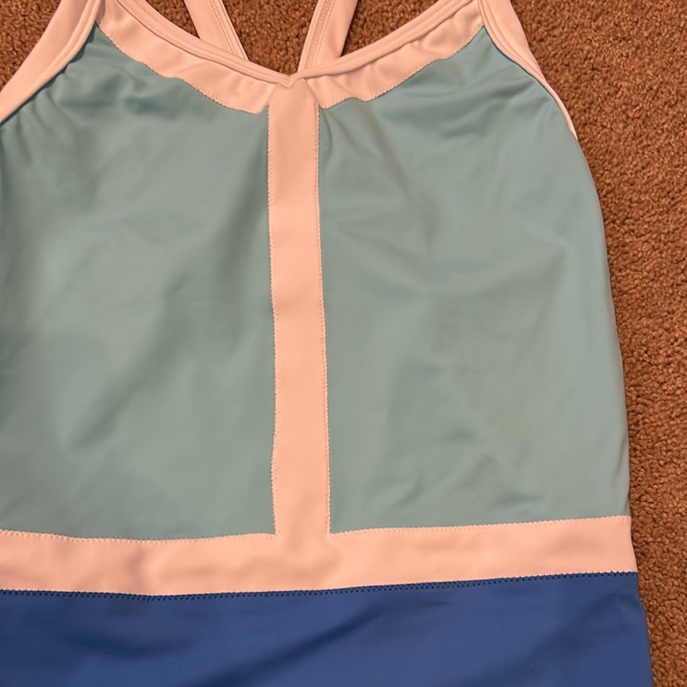 Sylvia P leo-size adult small - Picture 4 of 6